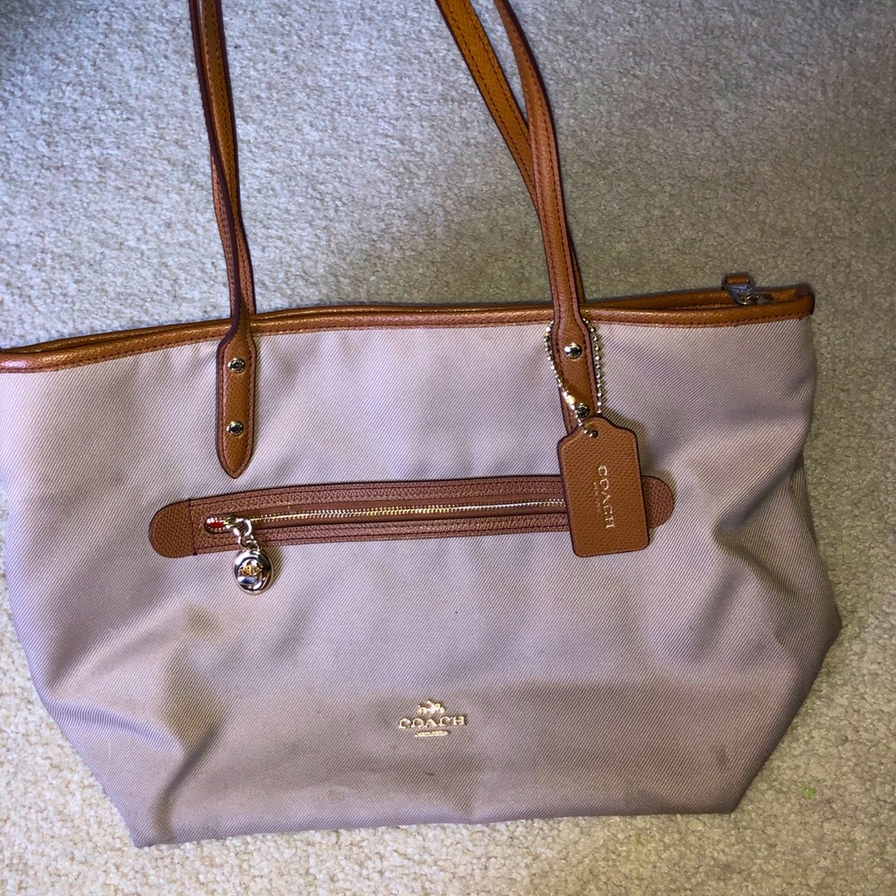 Beige Coach purse